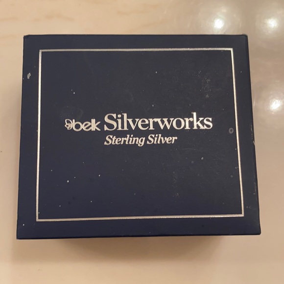 Belk Silverworks Sterling Silver “A” pendant and necklace. New in box - Picture 2 of 4